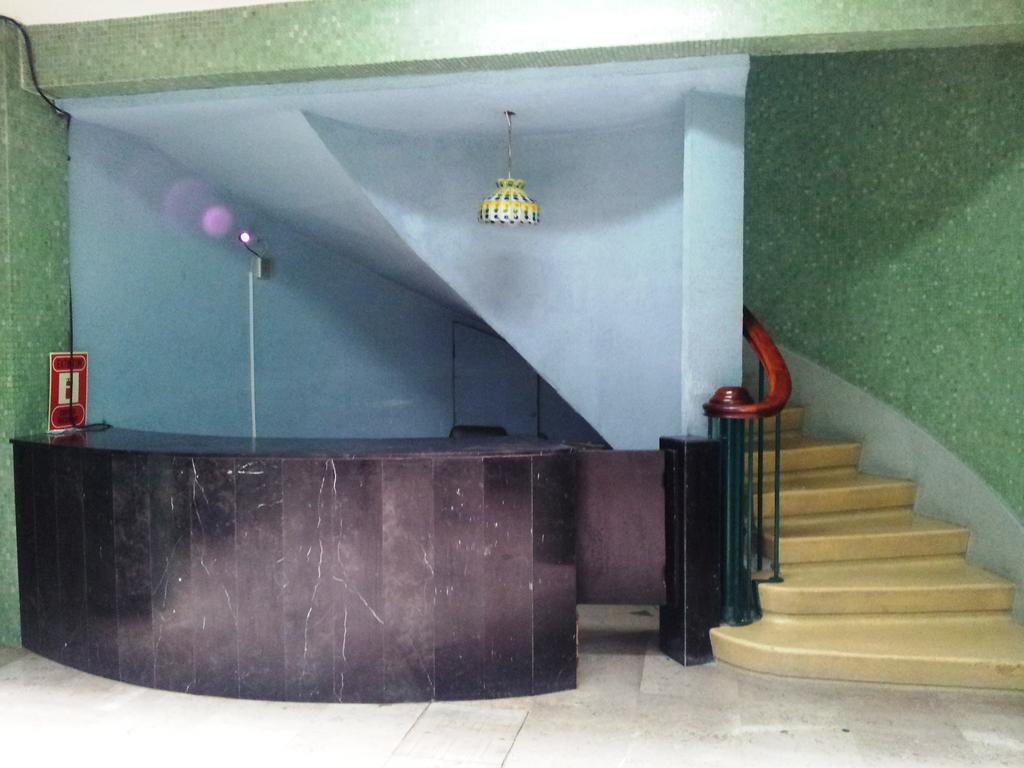 Aparthotel Madrid 11 2*