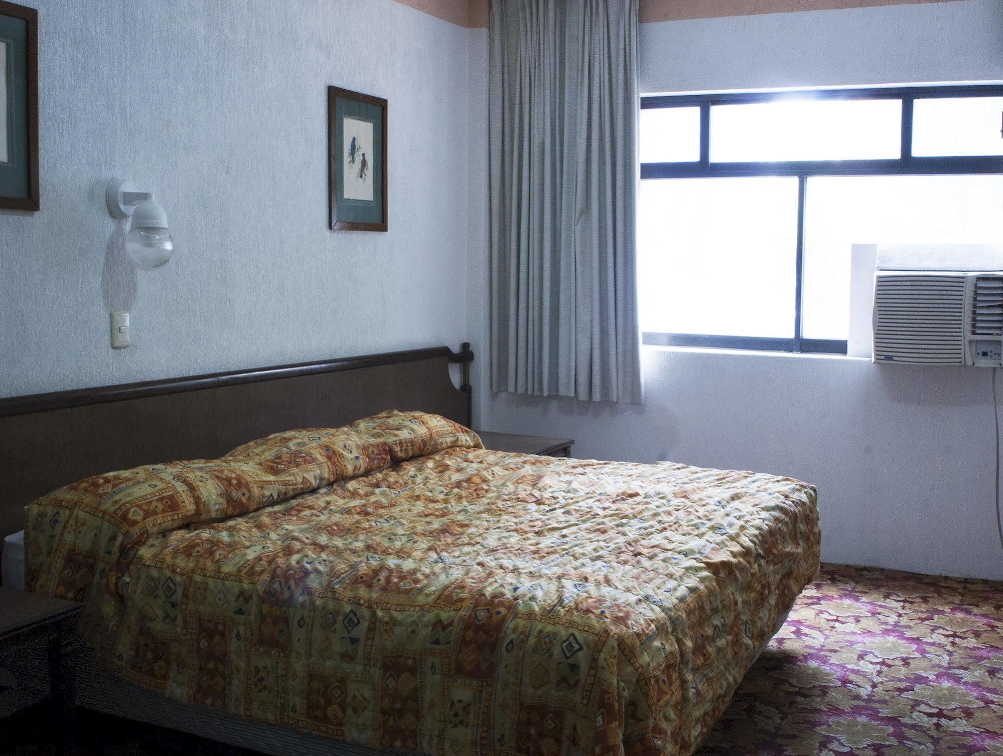 Aparthotel Madrid 11 Mexico City